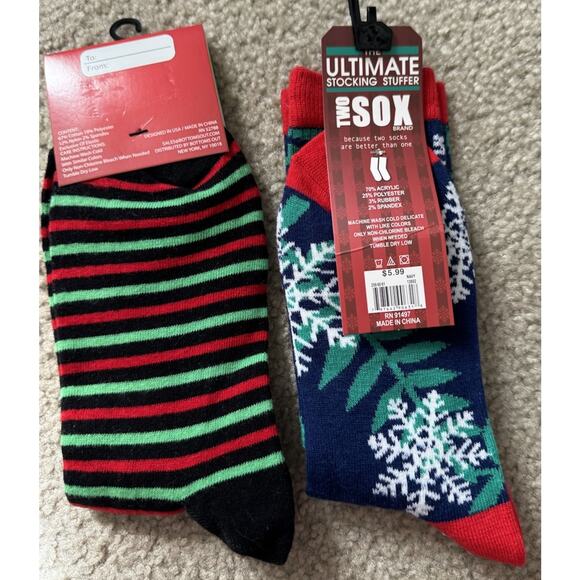 2 Pairs Of Christmas Socks Flamingo & Alien Bundle Women Adult Size 5-8 - Picture 2 of 4